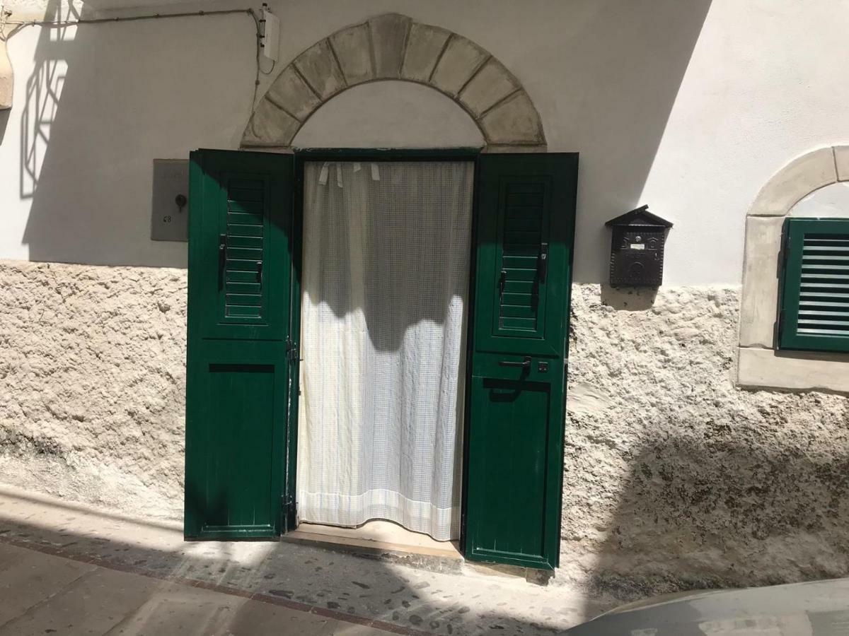 شقة Dimora Nel Borgo فيستَ المظهر الخارجي الصورة